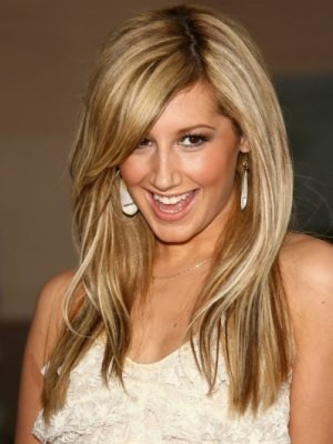 ashley-tisdale-laughing.jpg