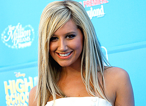 ashley_tisdale w.jpg