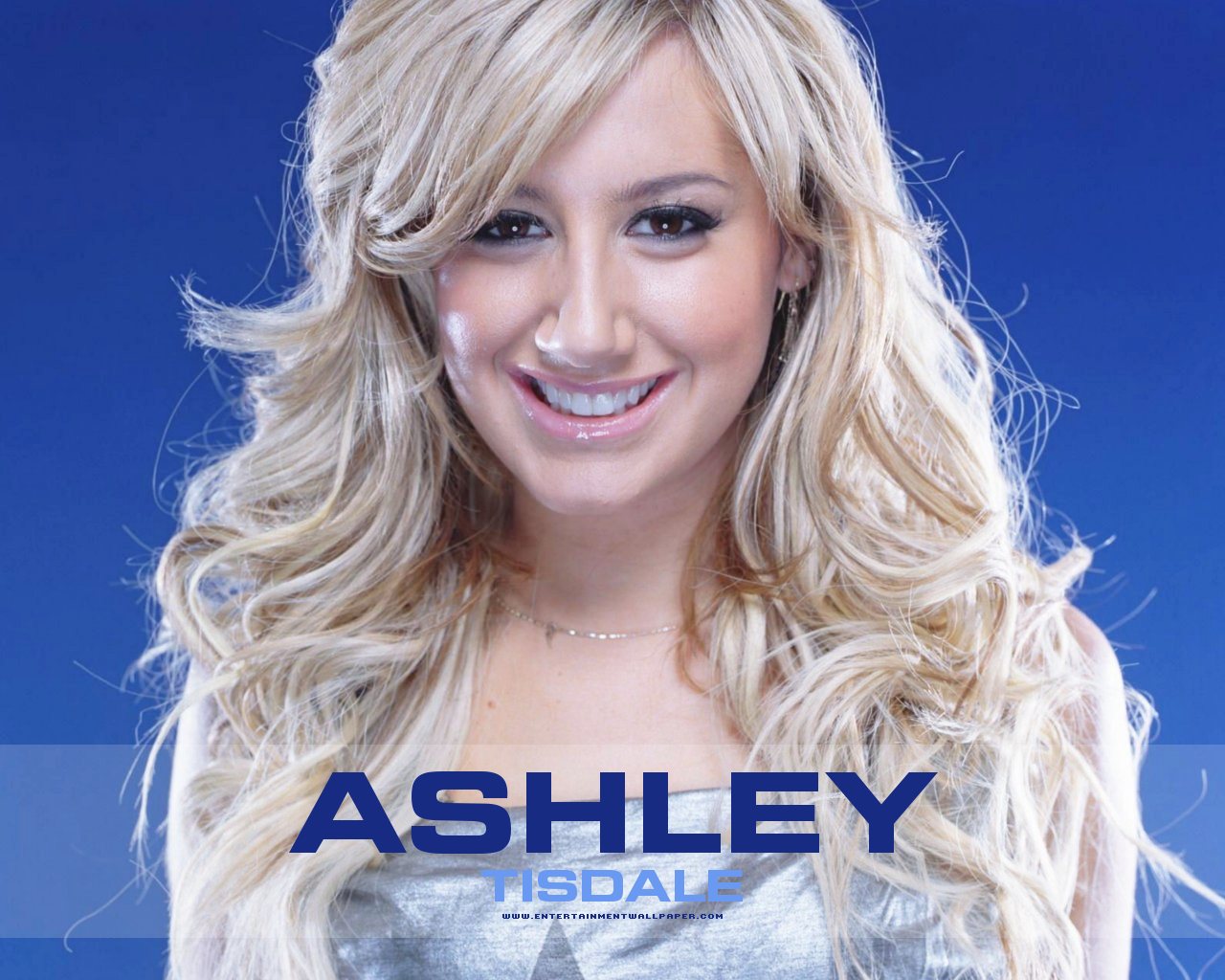 ashley_tisdale05.jpg