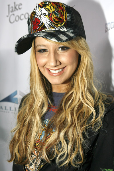 AshelyTisdale   m 2.jpg